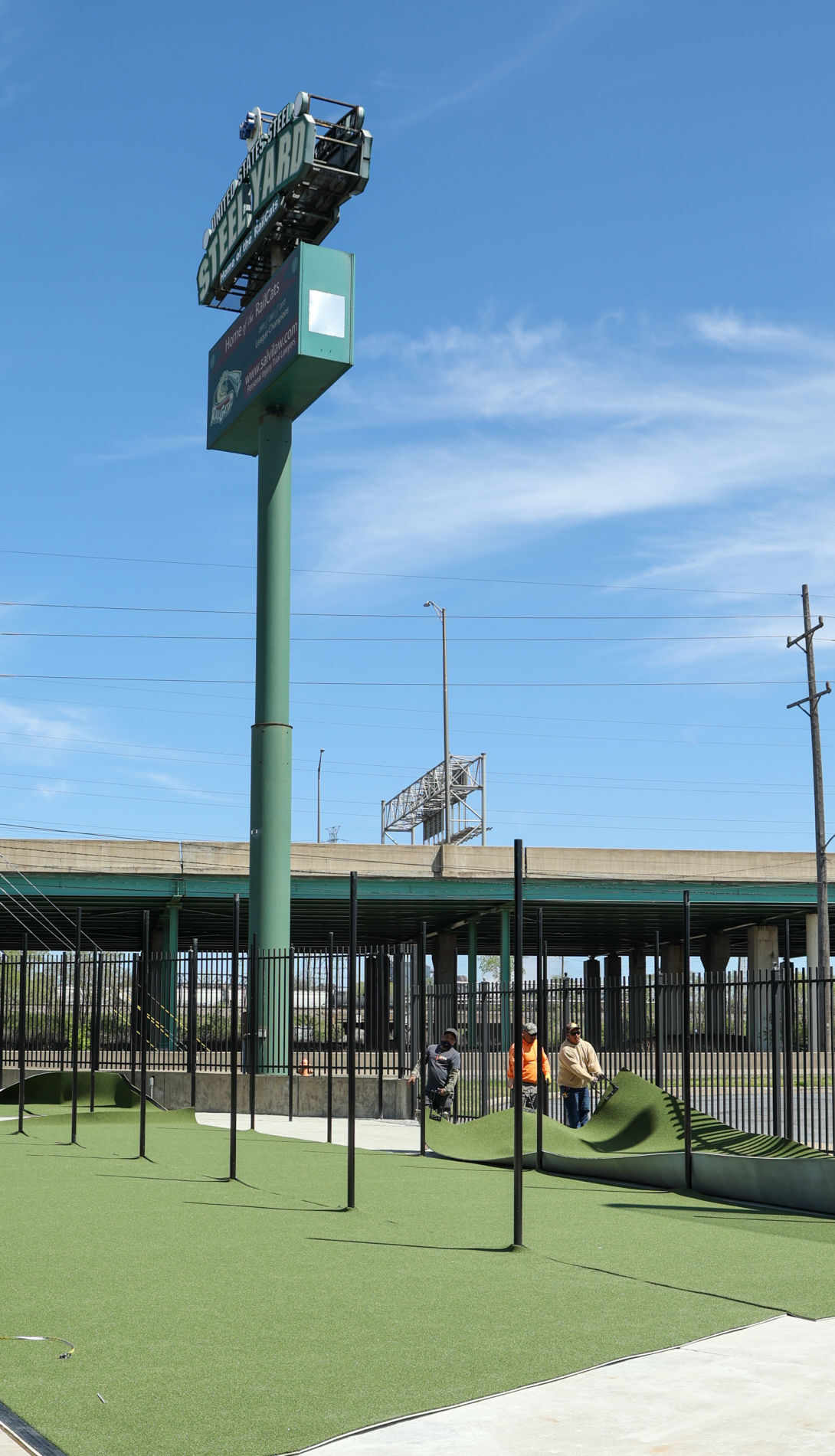 RailCats, Rusty's Landing